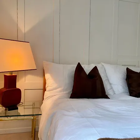 Palace Апартаменты *